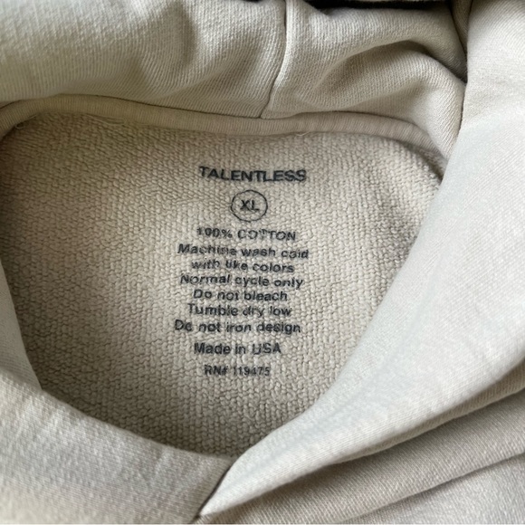Talentless Circle Logo Hoodie - Picture 4 of 7